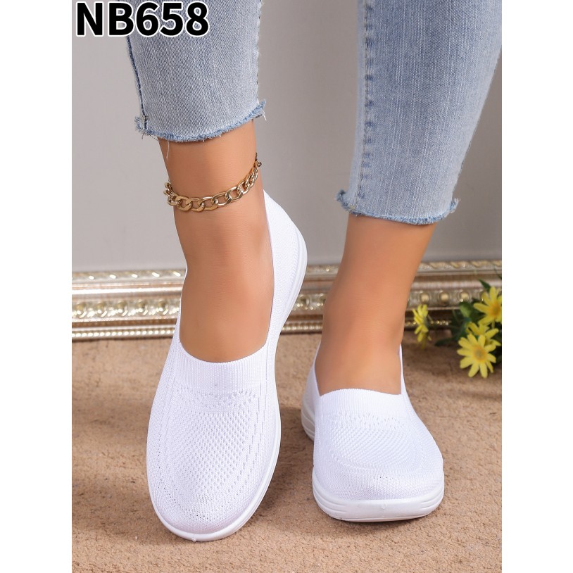NB658