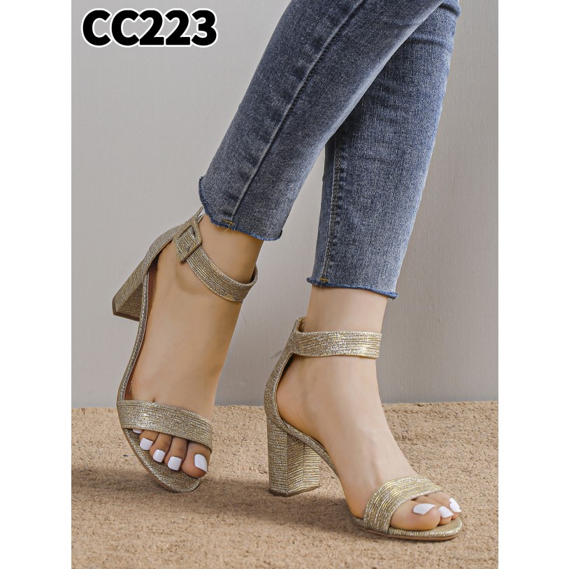 CC223 Sandals