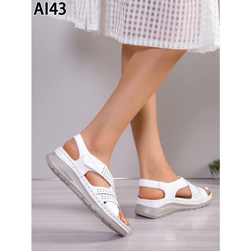 AI43