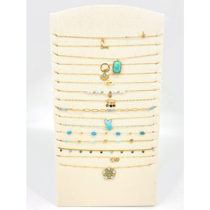 LOT15COLL590-3