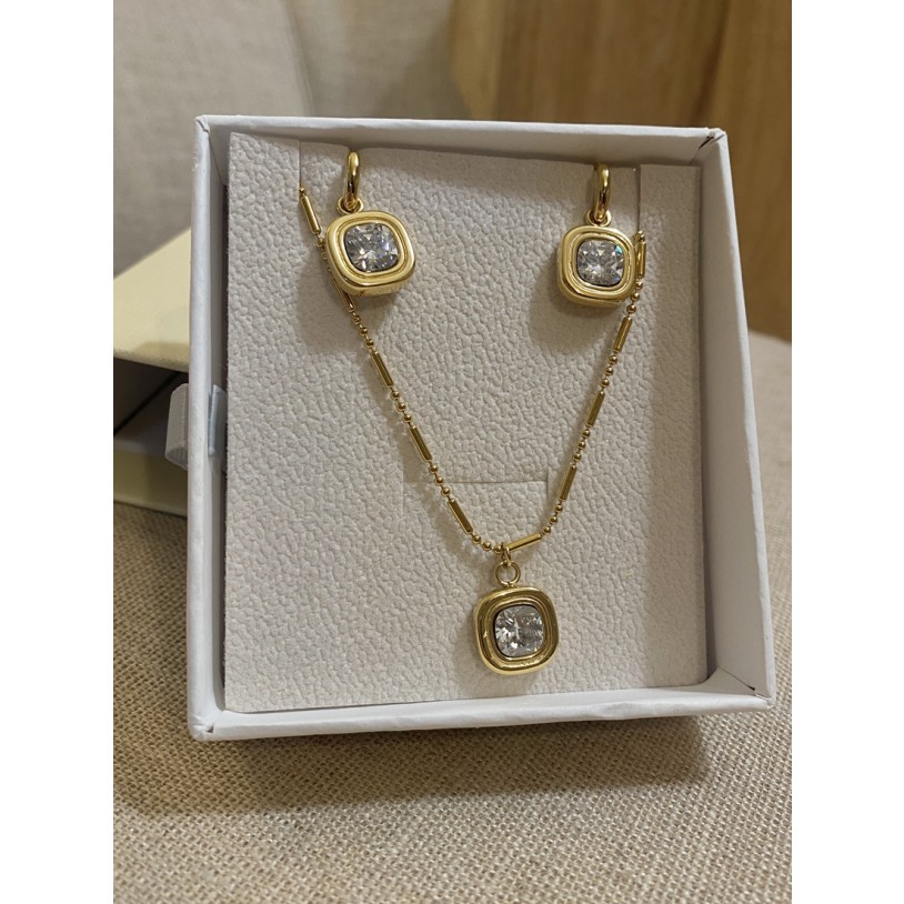 LOT290-10