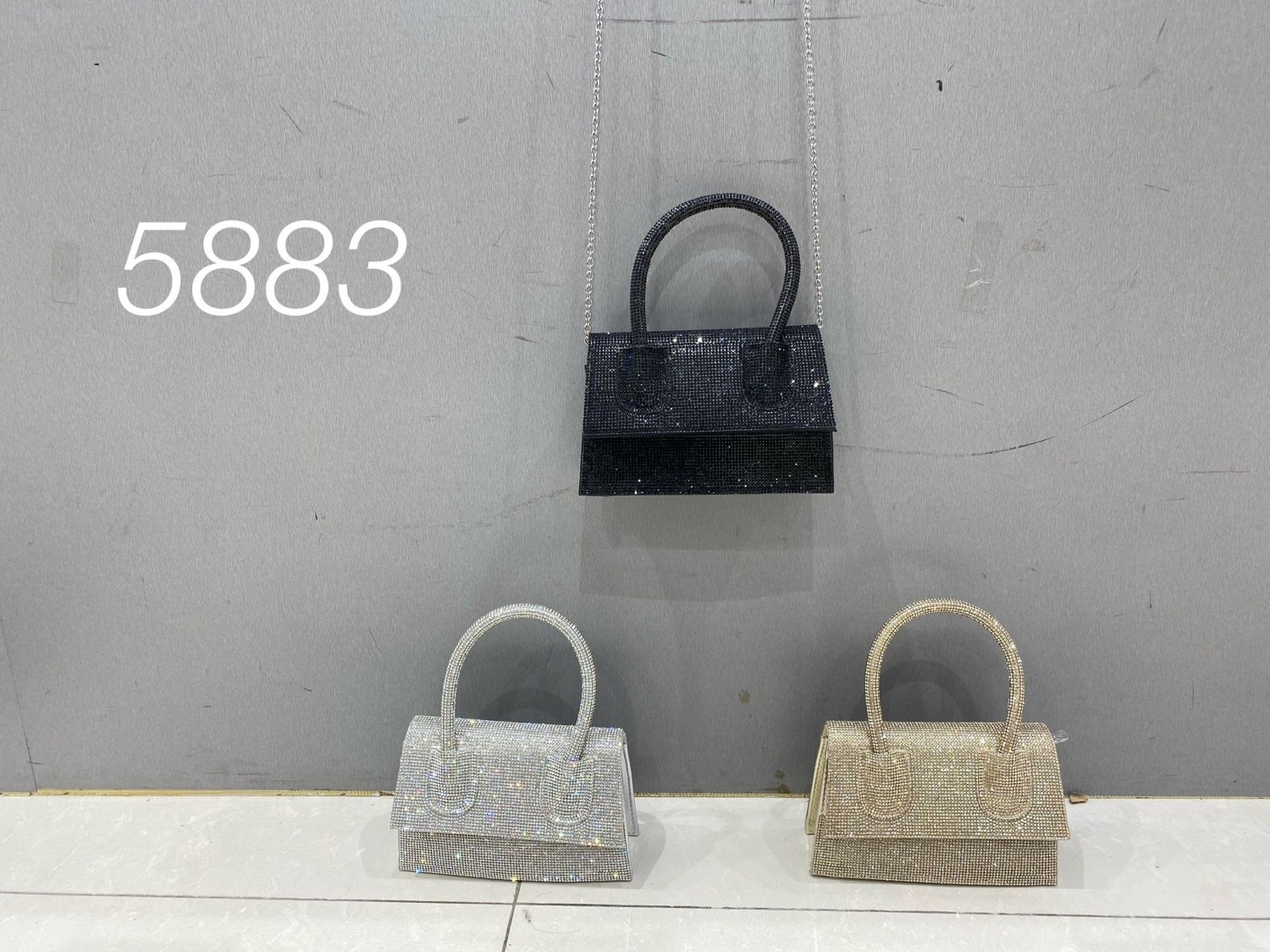 24P-5883(B0