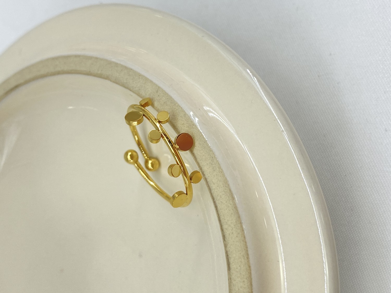 BAGUE28-37