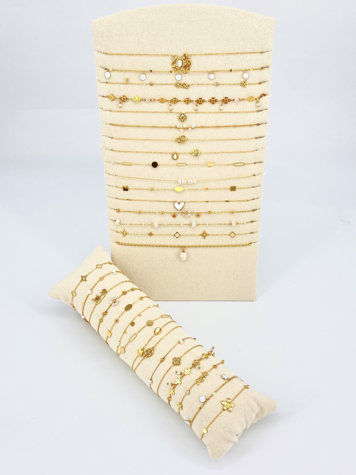 LOT16COLL15BR1195-1