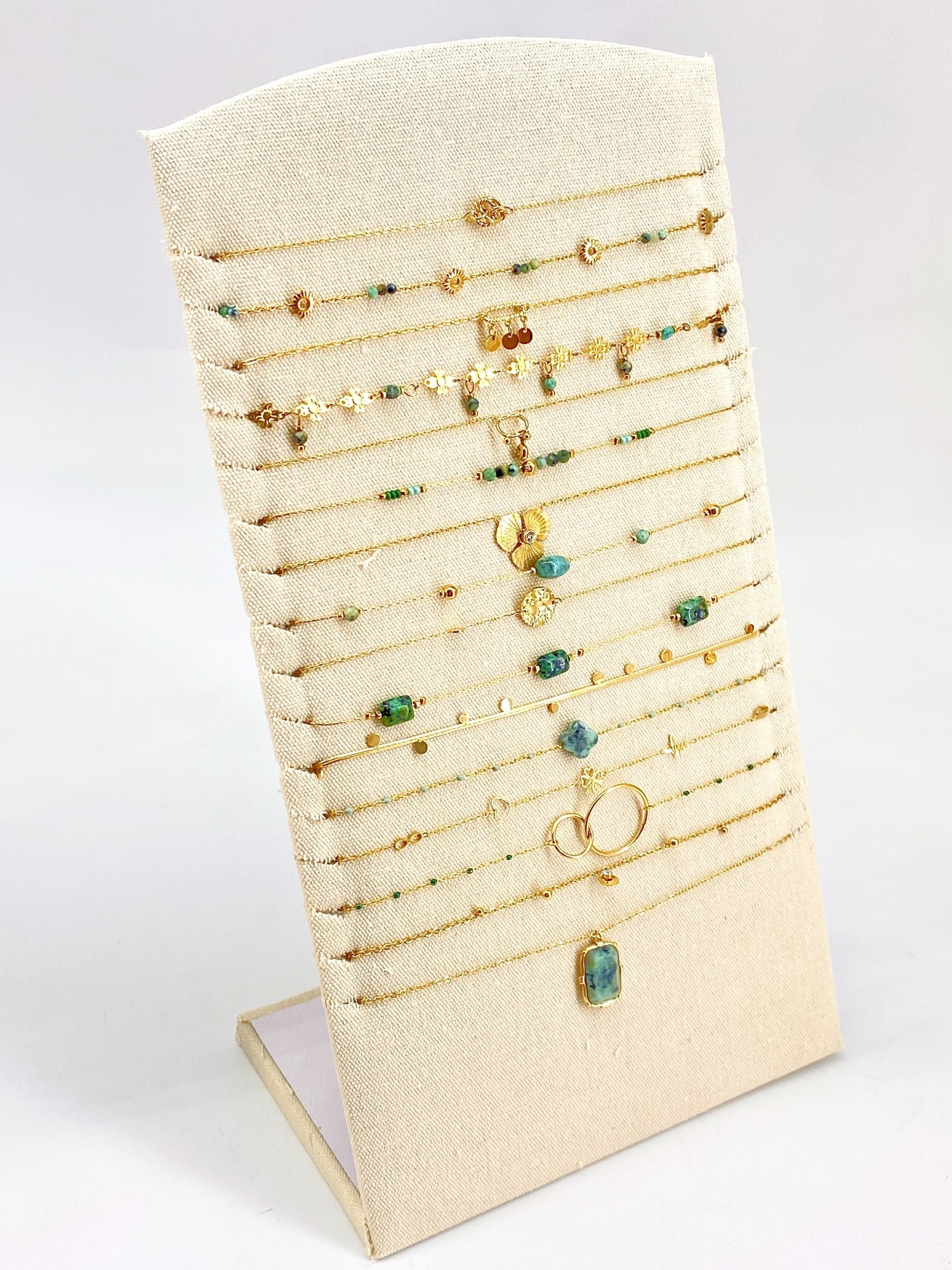 LOT16COLL630-1