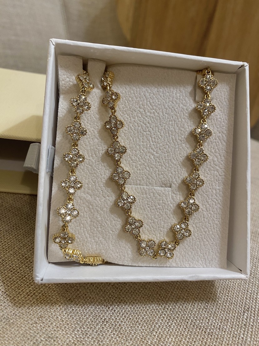 LOT214-2
