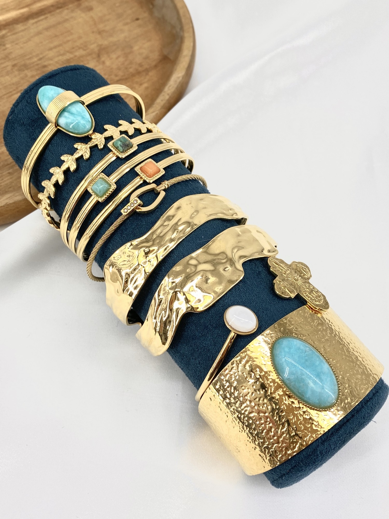 LOT7BRAC400-1