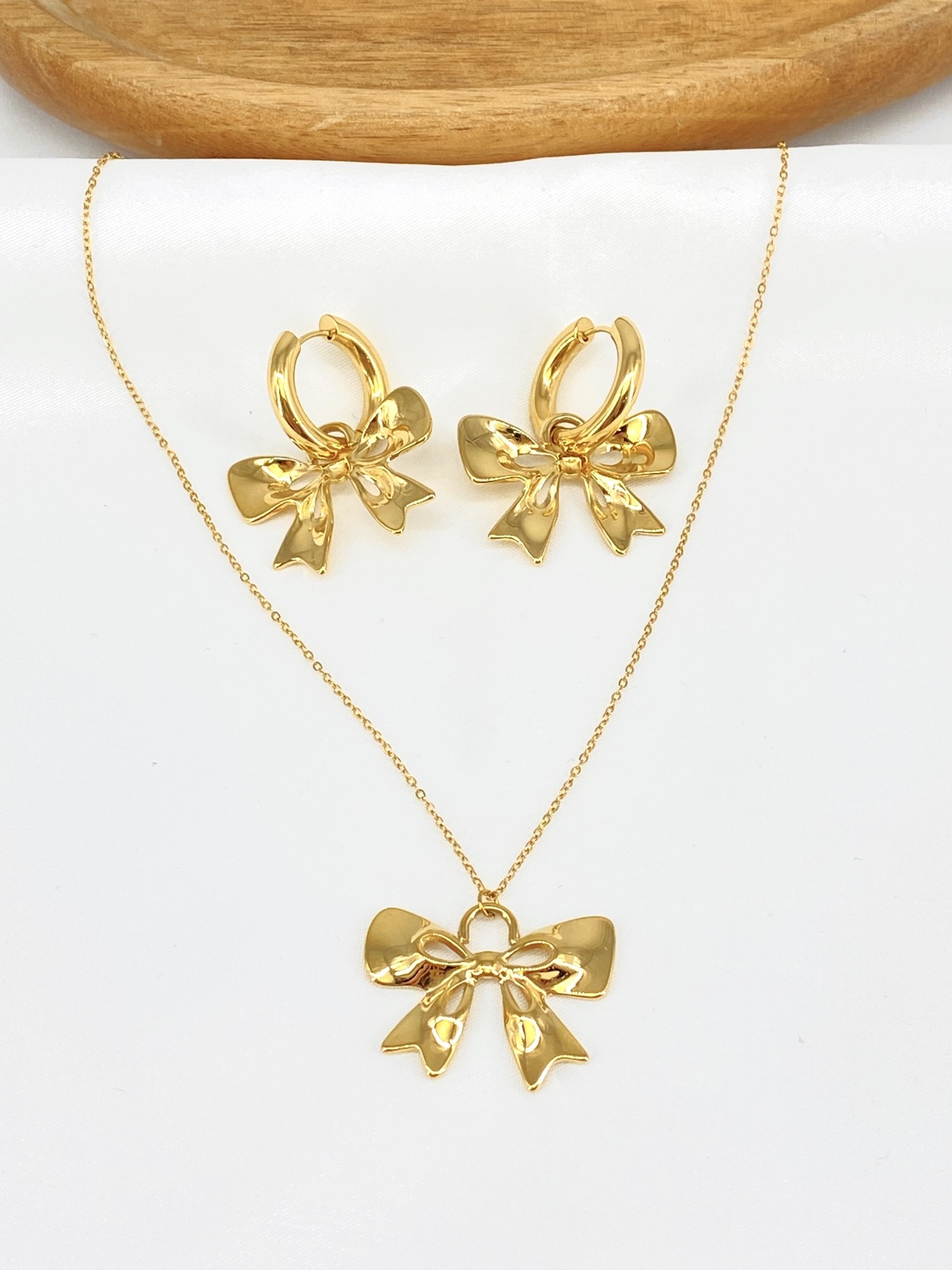 PARURE80-3