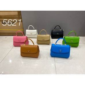 22B-5621(B12